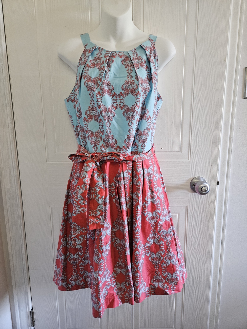 Beautiful R&K Aqua and Coral Printed Fit-and-Flare Dress Size 8